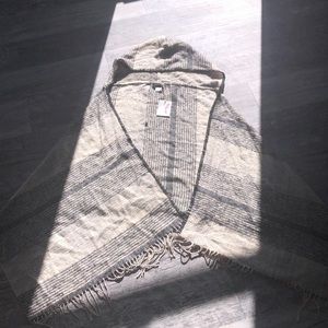 Jessica Simpson Pattern Outerwear